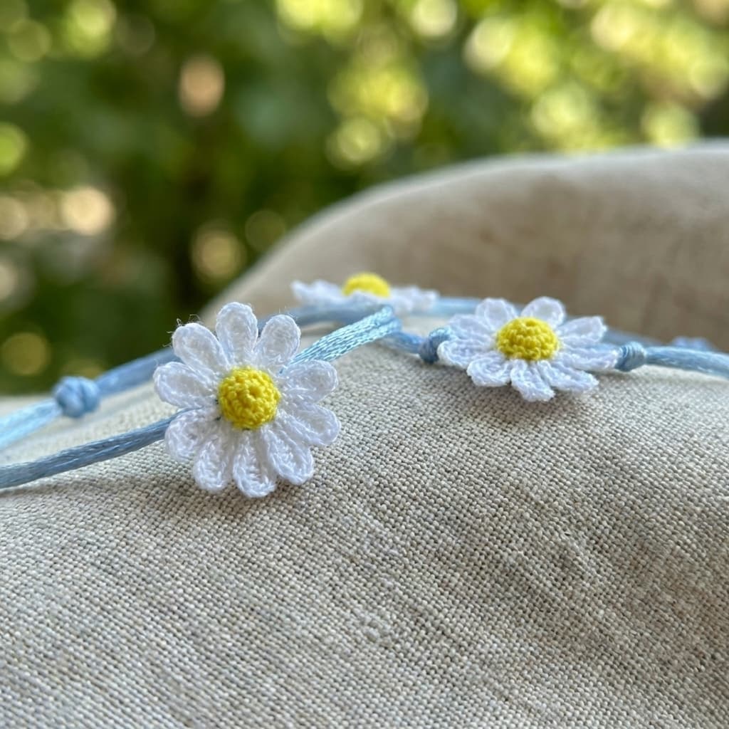 svatba v přírodě a ručně vyráběné šperky